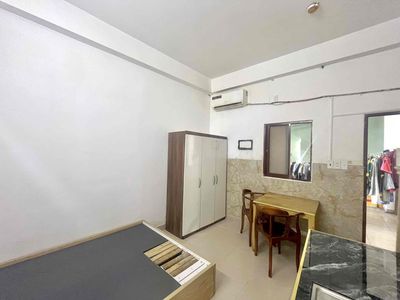 Send Studio Full Seven, 3 million for a free window