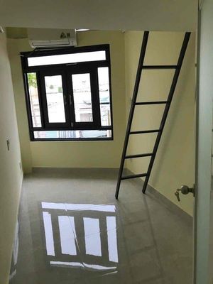 Rent the original Nguyễn Văn Đậu-- multiple floors, rooftops.