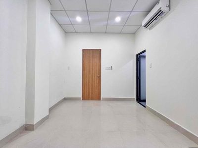 Security Room, New Founding University of Hutech