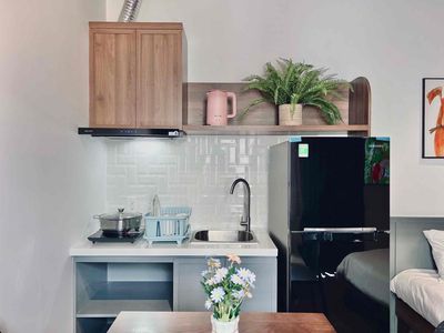 The High House is right on the corner of Son Nhut, only eight million refrigerators