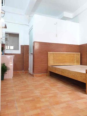 Rent the Hall of Seven Highs, right at the University of Public Trade