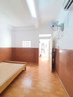 Rent the Hall of Seven Highs, right at the University of Public Trade
