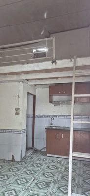 Rent room.