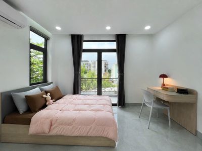 apartment 1 bedroom + balcony / Studio nears 4 Phạm Hùng