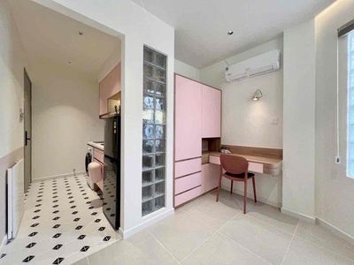 The room tone pink pastel like homes hand
