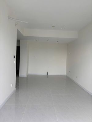 A lot of one bedroom-two bedrooms - three Victoria Village bedrooms, charge, rent.