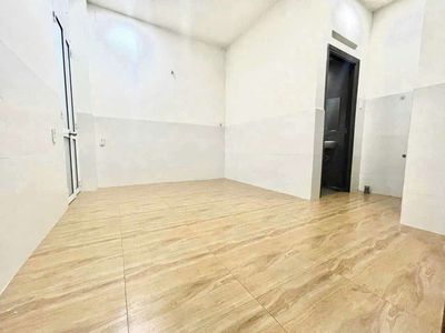 Rent room.
