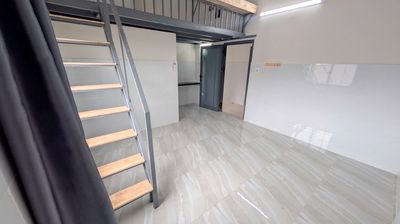 It's the owner of a new, wide Thủ Đức room.
