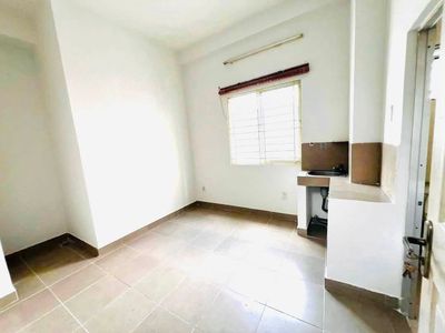 Rent a two-way corner of Tô Hiến Thành, 10-21 rooms.