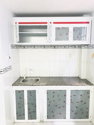 Rent in District 12, security, clean, electric clock, private water.