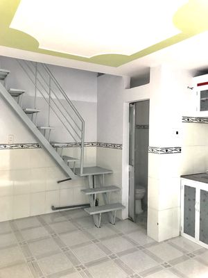 Rent in District 12, security, clean, electric clock, private water.