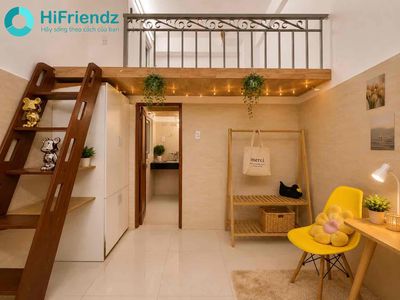 Cheap price close to commercial university - voluntary