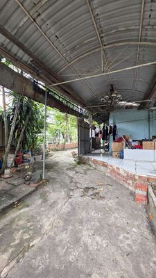Cheap sv motel.
