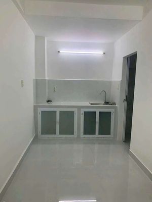 3 alley rooms 8 M Lạc Long Quân lotus