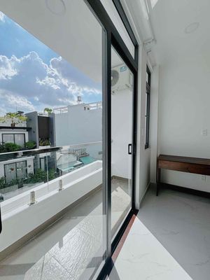 7 million and 7 balcony studios full of furniture - immediately Nơ Trang Long