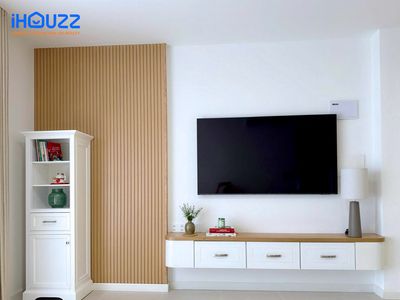 Two bedrooms full of furniture only 15.5 million a month.