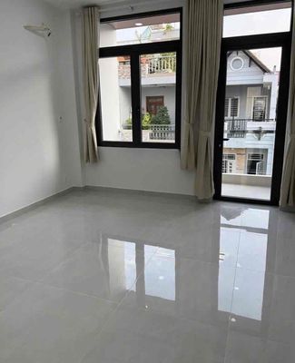 New house 4.3*16 meters 2 floors st 3 bedroom 3 toilets Phạm Văn Bạch