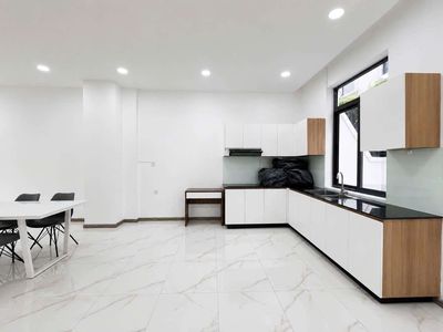 County 2 Lakeview City 1 .1 5th floor bedroom 6 internal toilet 32 million