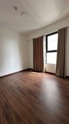Akari City anchors - super nice apartment, two bathrooms.