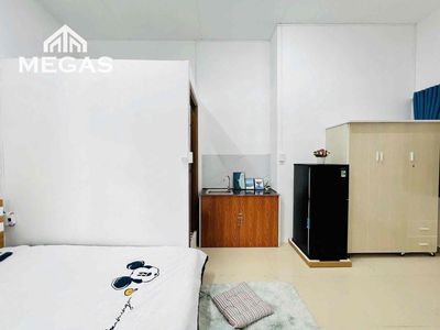rent the apartment as a sky window studio - full interior - right here udm