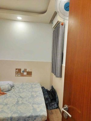 Rent rooms in the ruby celadon building.