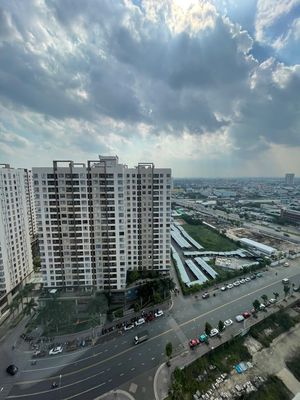 Akari City – 3 bedroom 2 toilets, wide space - 15 million a month.