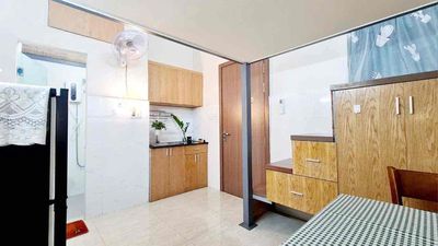 Rent a full-in-house elevator room at Hitz-Slad.