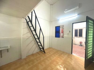 30 meters wide, 30 feet cheap student suite.