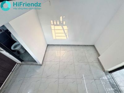 rented room with a guard near uth
