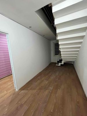 Five million apartments. One bedroom at the market.
