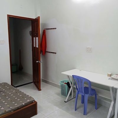 Low Price Room, support for men-Hiệp Thành, District 12.