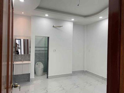 Rent a new house, District 8 Phú Định.