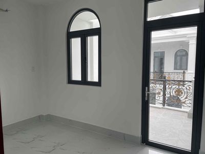 Rent a new house, District 8 Phú Định.