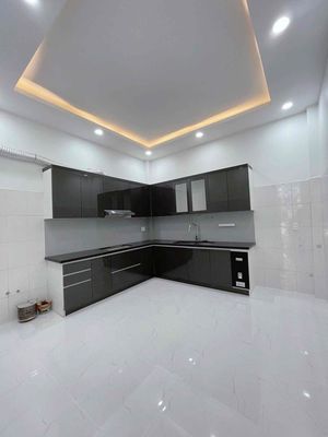 Rent the original house on the front of số 9 residence.