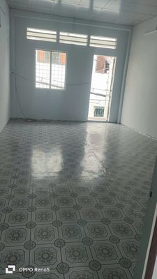 Rent room.