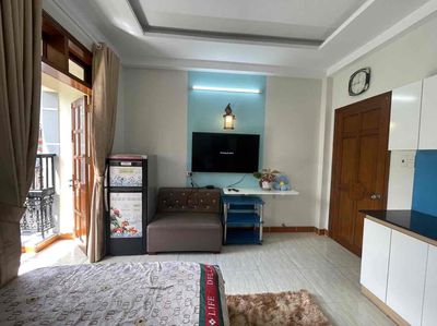 Rent a clear full interior in the art sulfur--Tân Bình