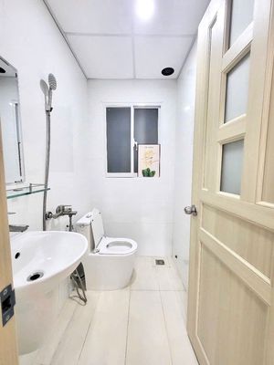 floor window level full section district 3