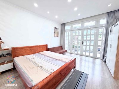Room 40 m2_Studio big balcony