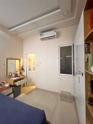 5 meters Long & Tân Hương, 3.7 x 12 meters, 4/4 E.5 bedrooms, 6 toilets
