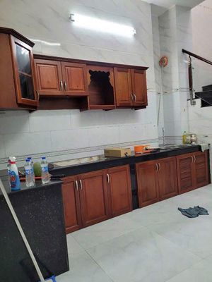 Nice new floor, 4 meters x 20 meters, 4 bedrooms, 2 toilets, 3 meters Hậu Giang.