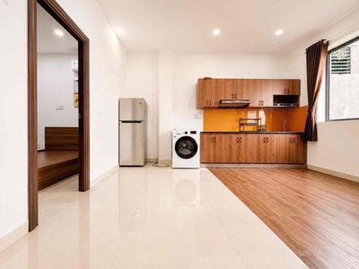 apartment one large window bedroom 40 meters 2 super cool Trần Bình Trọng