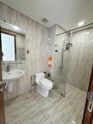 Rent C/c Âu Cơ Tower-Tân Phú, 3 bedrooms, 97 meters2, no interior cost 10 million a month.