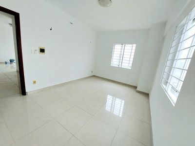 Renting the Gold Rose Fotuna, 206 Vườn Lài - 3 bedrooms cost 10 million a month