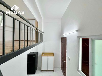 Rent a guard apartment at 3/2 cars in the heart of 7th.
