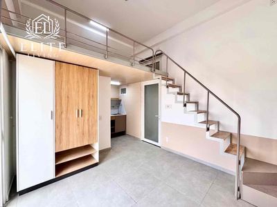 The 30 M2 balcony is Nguyễn Gia Trí near the blue line,hutech,uef,uth