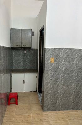 Rent room.