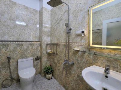 Private dorm near the University of Oyah, housekeeping,