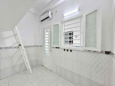 Trần Tấn- new muscle sach will lift the high-rise elevator - basic interior