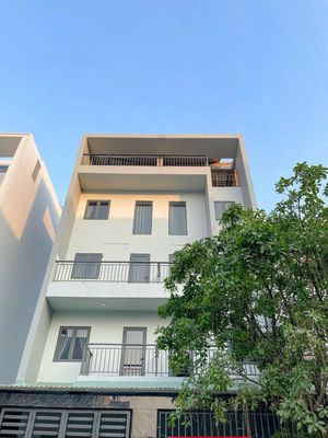 Rent the apartment full house, new house-- 4 million/3 a month.
