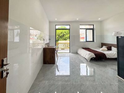 The new high-end hotel for Gò Vấp students.